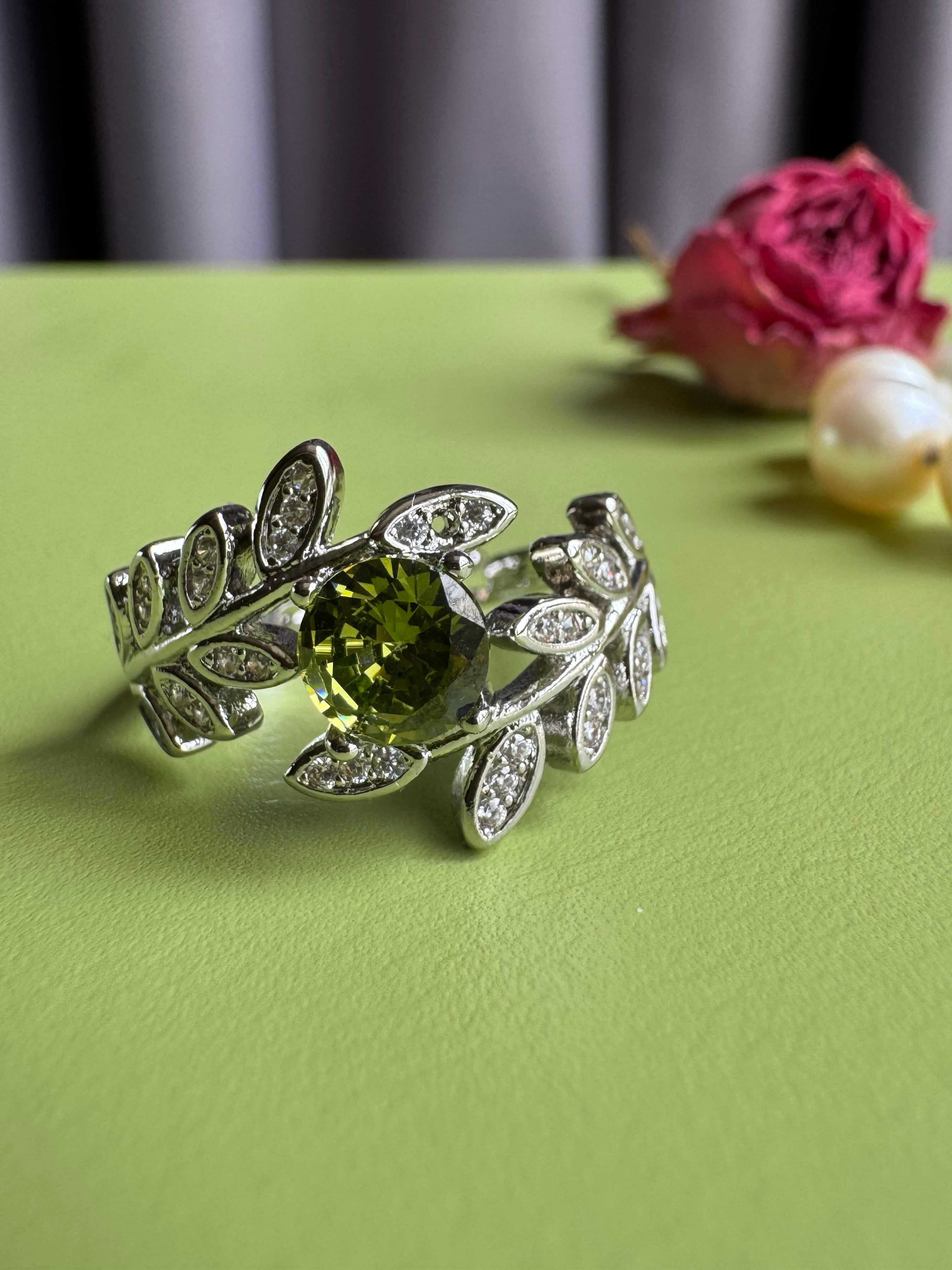 Light Luxury Ins-style Heart Zircon Ring for Women, Niche High-grade Minimalist Trendy Adjustable Open size Ring