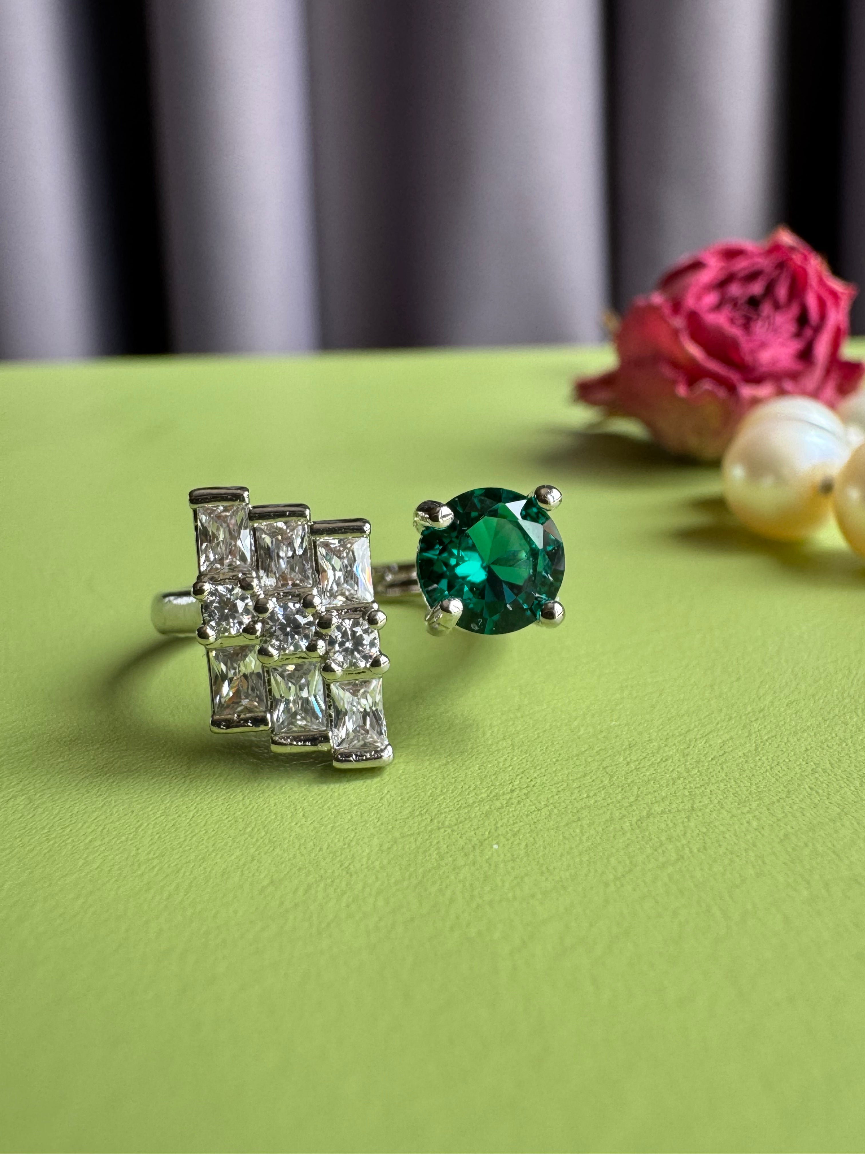 Ring for Women, Niche High-grade Sparkly Trendy Adjustable Open Ring