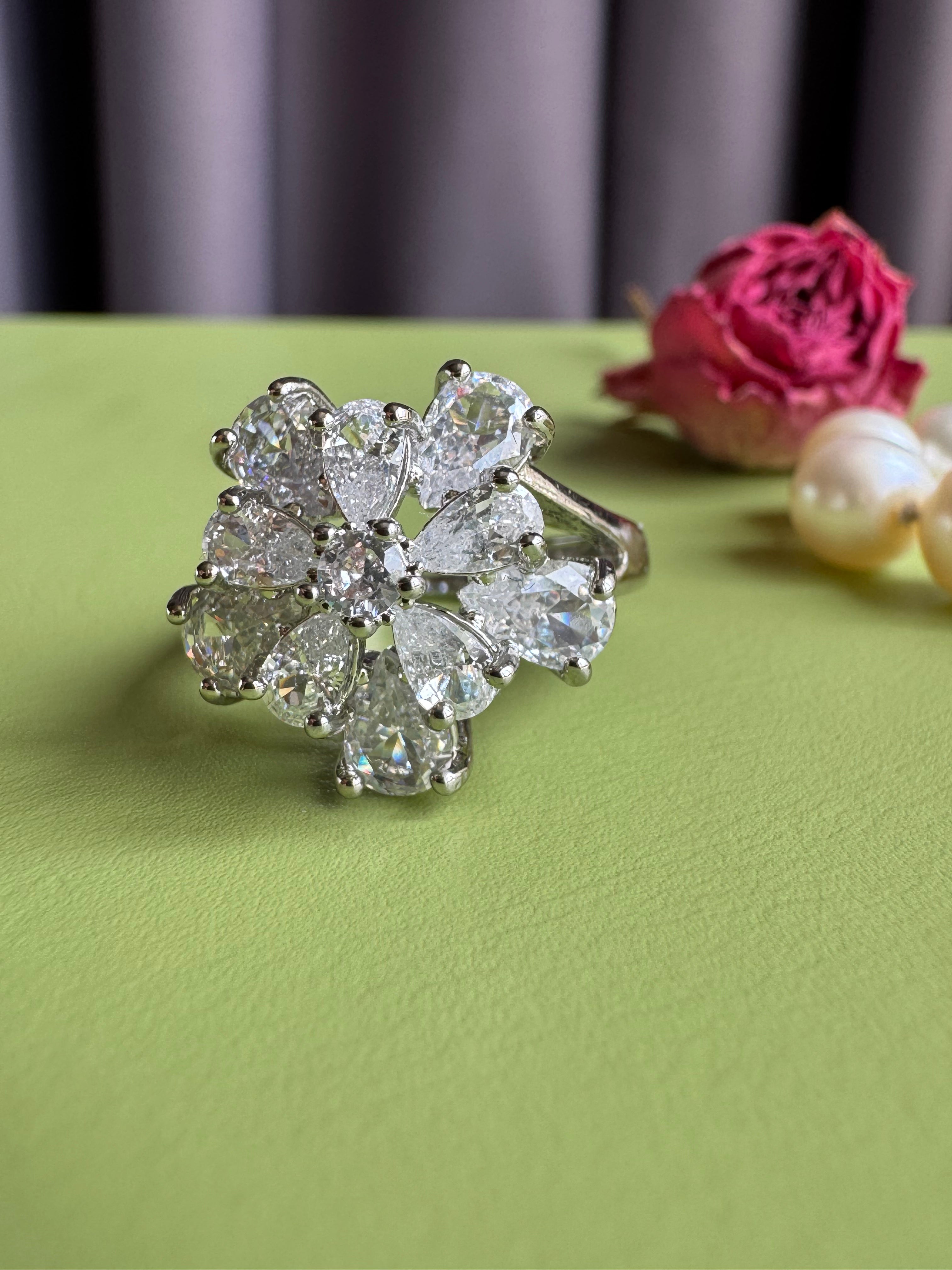 Blooming Floral Zircon Statement Ring for Women, Niche High-grade Soft Trendy Adjustable Open Ring