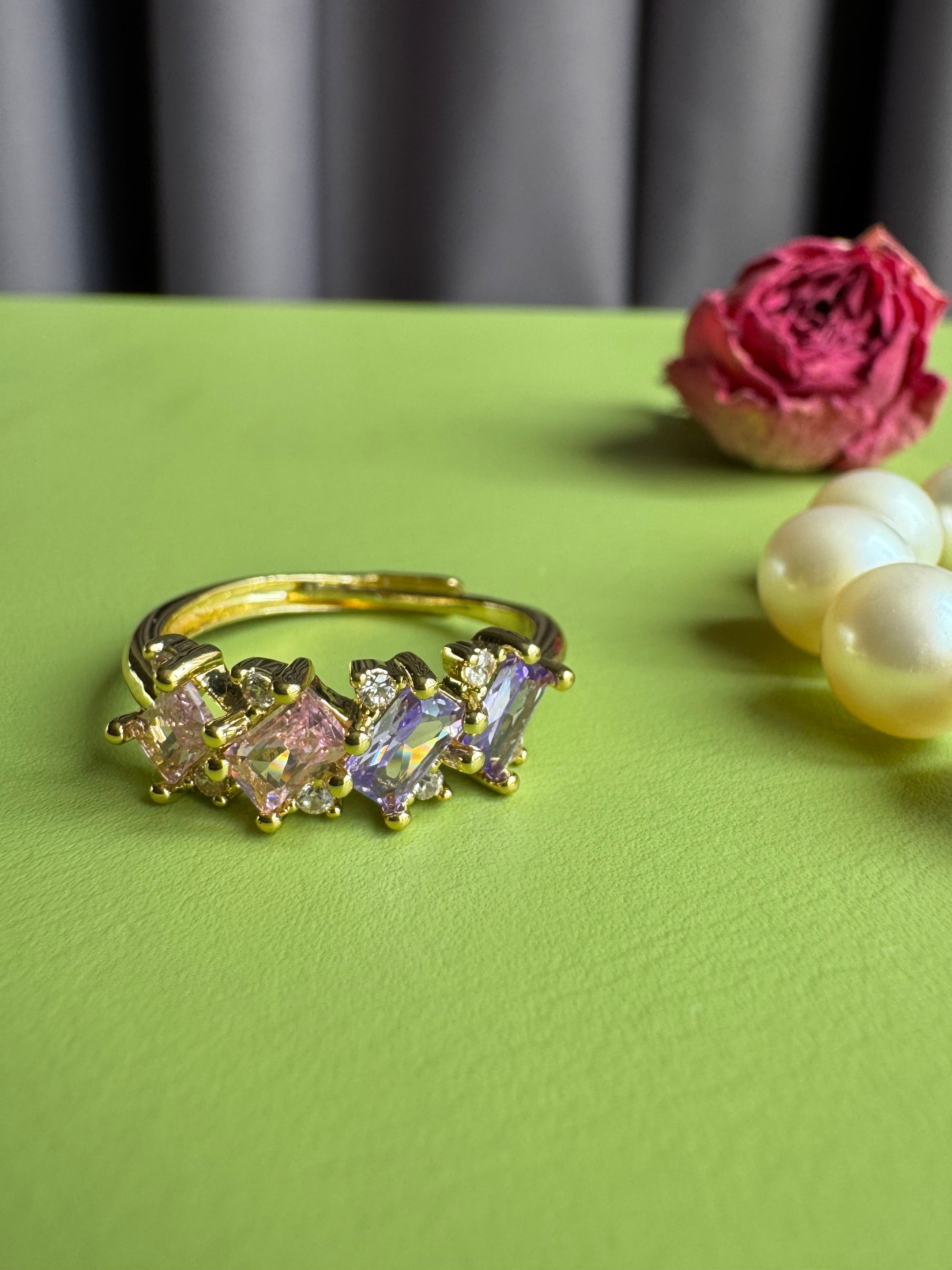 Chic Sweet Gradient Zircon Ring, Gold Tone Dual Color Stone Inlay Band Open size