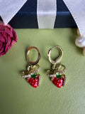 Hot Selling Fruit Strawberry Drop Earrings, Enamel Craft with Sparkling Cubic Zirconia, Elegant Ear Ornaments for Ladies