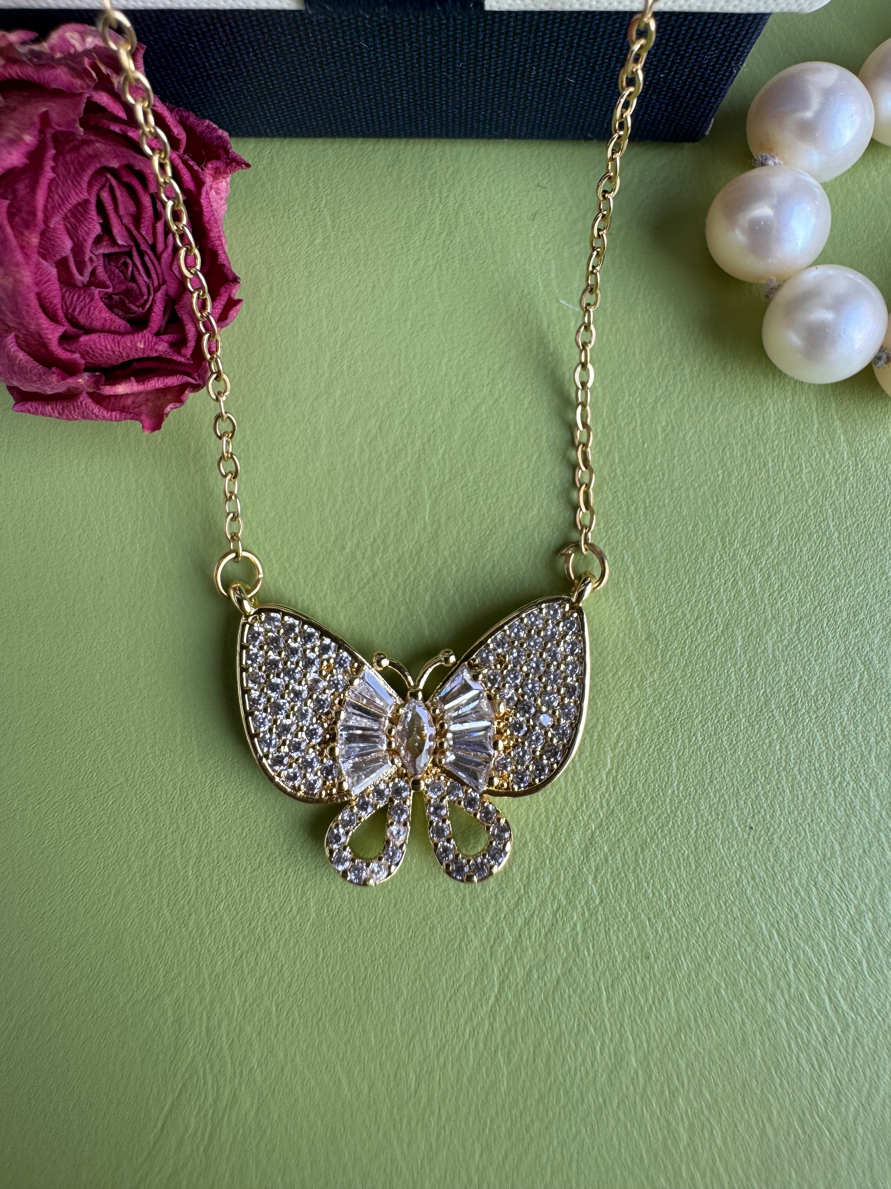 Copper-inlaid Zirconium Luxury New Style butterfly Necklace