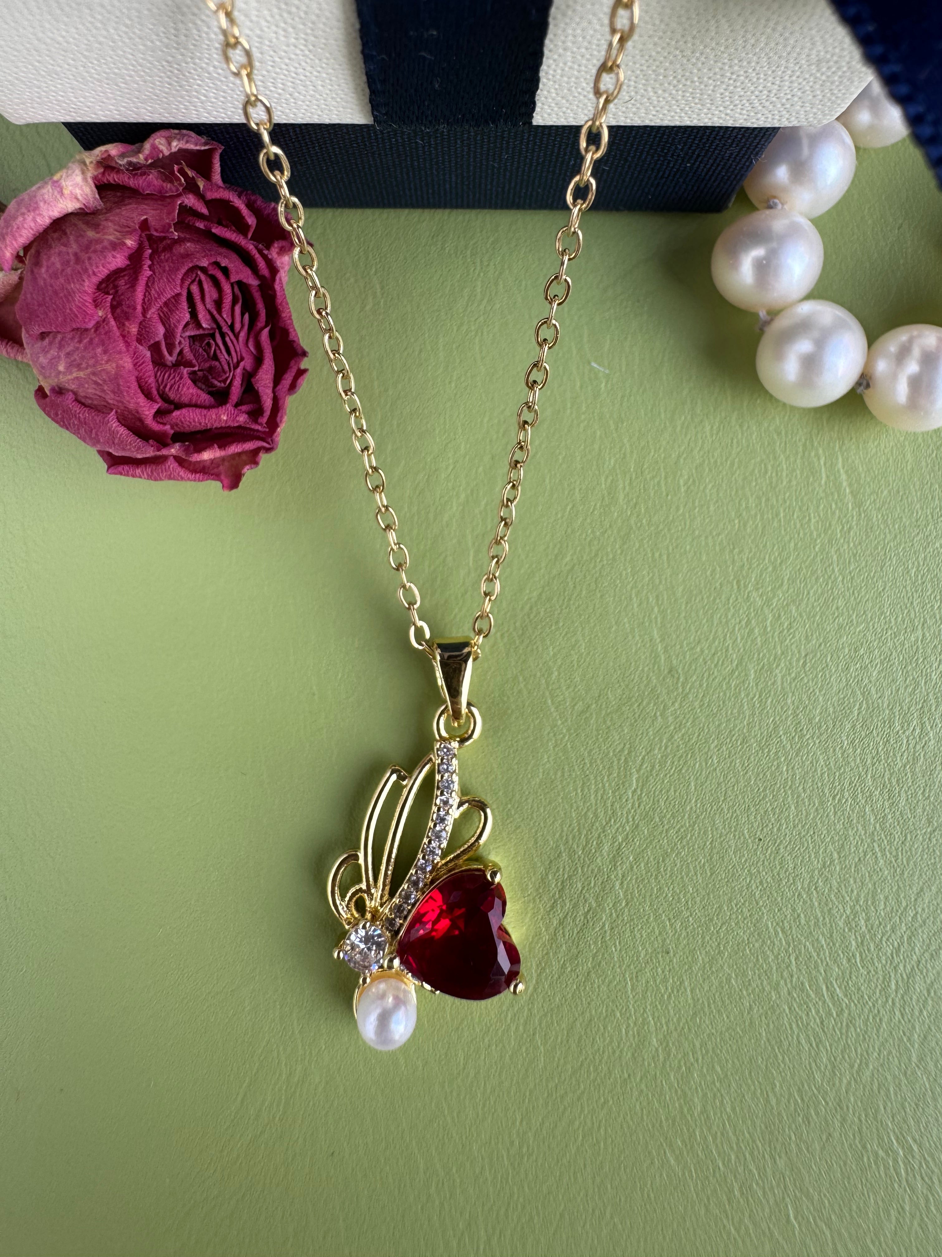 Copper-inlaid Zirconium Luxury New Style Ruby Heart Necklace