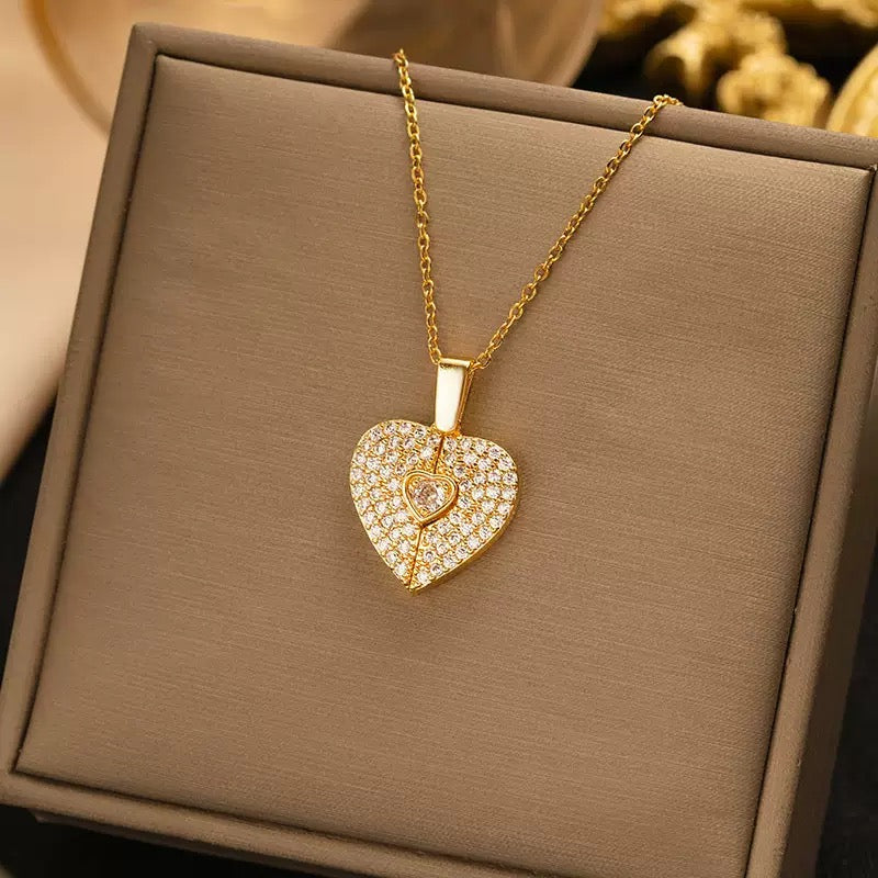 Love Heart Snap Necklace