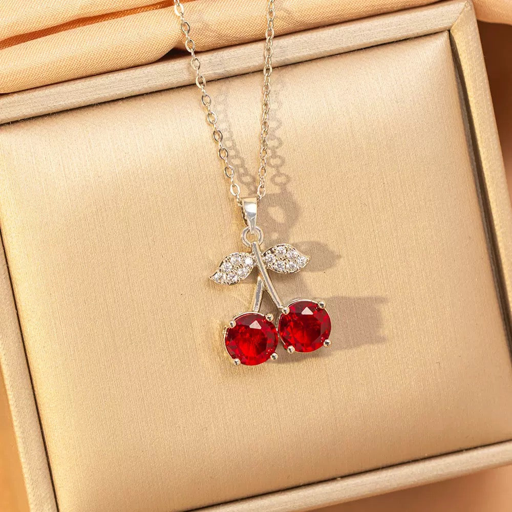 Copper-inlaid Zirconium Luxury New Style Cherry Necklace