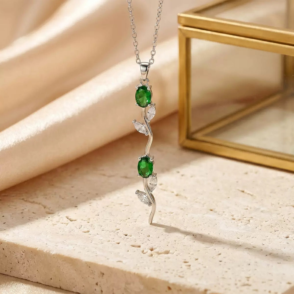 Best-seller Versatile Rose Flower Necklace, INS Style Simple and Elegant Clavicle Chain Jewelry